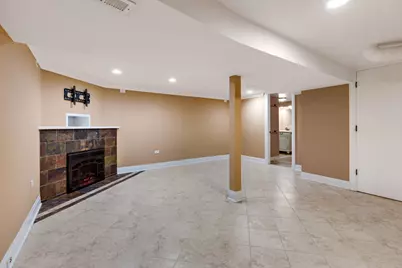 740 Lakeview Point, Schaumburg, IL 60194 - Photo 19
