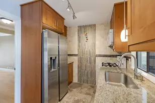 740 Lakeview Point, Schaumburg, IL 60194 - Photo 13