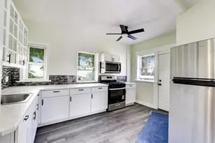 43 N Menard Ave, Chicago, IL 60644 - Photo 7