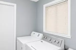 951 Chelsea Ln, Schaumburg, IL 60193 - Photo 27