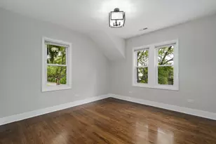 1950 Monroe Ave, Glenview, IL 60025 - Photo 13