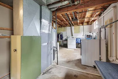 207 N Crest Avenue, Bartlett, IL 60103 - Photo 15