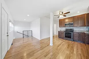 9526 S Claremont Ave, Chicago, IL 60643 - Photo 5
