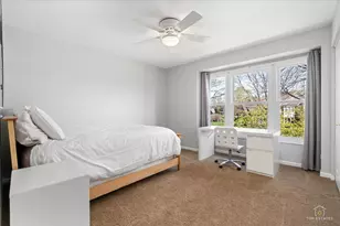2116 Birchwood Ln, Buffalo Grove, IL 60089 - Photo 23