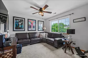 290 Nicole Dr, South Elgin, IL 60177 - Photo 15