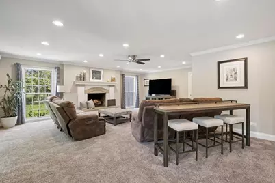 1086 Polo Drive, Lake Forest, IL 60045 - Photo 9