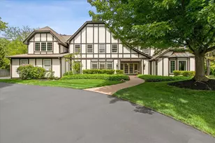 1086 Polo Dr, Lake Forest, IL 60045 - Photo 1