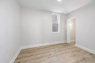 3221 E 91st St, Chicago, IL 60617 - Photo 7