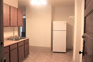 219 Grove St, Woodstock, IL 60098 - Photo 7
