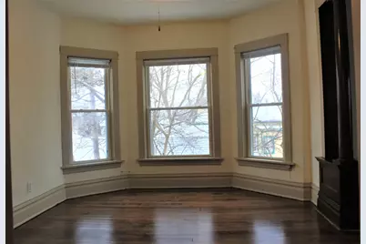 219 Grove Street #219, Woodstock, IL 60098 - Photo 5