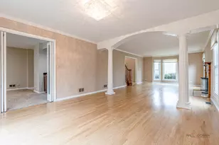 383 Barnswallow Ln, Vernon Hills, IL 60061 - Photo 19