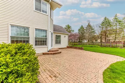 383 Barn Swallow Lane, Vernon Hills, IL 60061 - Photo 53