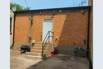121 S State Street #1-8, Belvidere, IL 61008 - Photo 5
