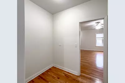 1153 W Lunt Avenue #1, Chicago, IL 60626 - Photo 7