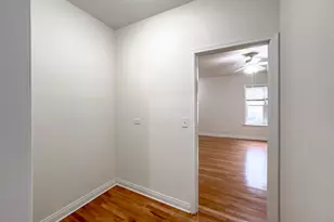 1153 W Lunt Ave, Chicago, IL 60626 - Photo 7