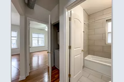 1153 W Lunt Avenue #1, Chicago, IL 60626 - Photo 11
