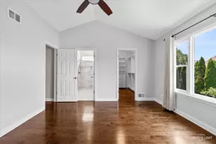 2143 Periwinkle Ln, Naperville, IL 60540 - Photo 17