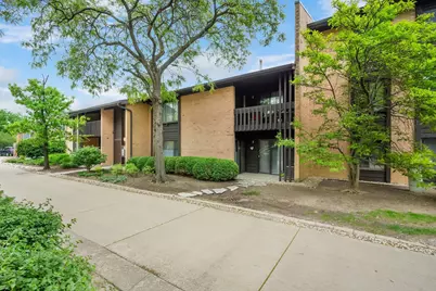 6109 Knoll Wood Road #102, Willowbrook, IL 60527 - Photo 1