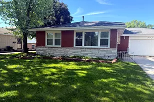 738 E 158th St, South Holland, IL 60473 - Photo 3