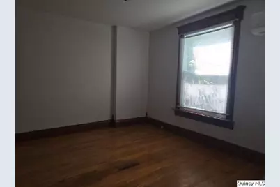 210 Main, Carthage, IL 62321 - Photo 11