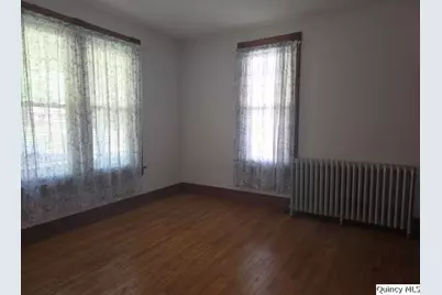 210 Main, Carthage, IL 62321 - Photo 15
