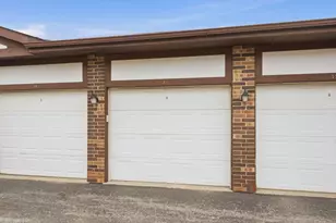 10626 Ridgeland Ave, Chicago Ridge, IL 60415 - Photo 11