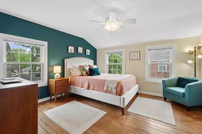 407 N Prospect Manor Avenue, Mount Prospect, IL 60056 - Photo 17