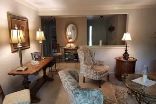 347-D Hickory Ln, Lake Barrington, IL 60010 - Photo 7