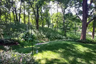 347-D Hickory Ln, Lake Barrington, IL 60010 - Photo 45