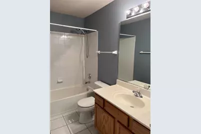 2210 Scott Lane, Aurora, IL 60502 - Photo 7