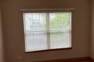 2210 Scott Ln, Aurora, IL 60502 - Photo 3