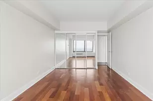 175 E Delaware Pl, Chicago, IL 60611 - Photo 17