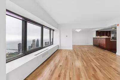 175 E Delaware Place #8304, Chicago, IL 60611 - Photo 3