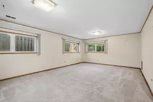 4159 Golf Rd, Skokie, IL 60076 - Photo 17