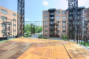 9396 Landings Ln, Des Plaines, IL 60016 - Photo 17