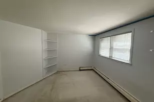 8748 W Berwyn Ave, Chicago, IL 60656 - Photo 9