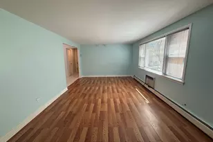 8748 W Berwyn Ave, Chicago, IL 60656 - Photo 5