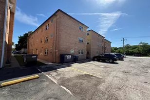 8748 W Berwyn Ave, Chicago, IL 60656 - Photo 19