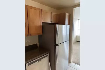 655 W Irving Park Road #1104, Chicago, IL 60613 - Photo 7
