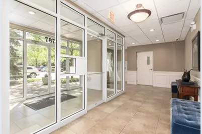 787 Graceland Avenue #604B, Des Plaines, IL 60016 - Photo 5