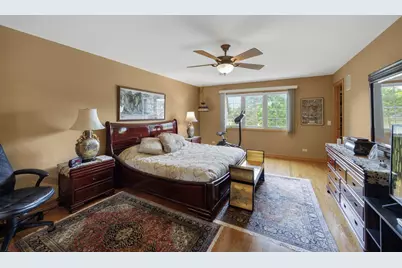 3919 Gloria Court, Glenview, IL 60025 - Photo 17