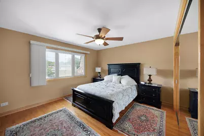 3919 Gloria Court, Glenview, IL 60025 - Photo 13