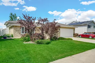 8938 W 169th Place, Orland Hills, IL 60487 - Photo 3