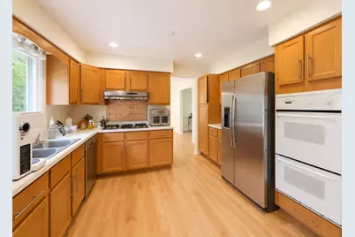 1520 Chippewa Drive, Naperville, IL 60563 - Photo 7