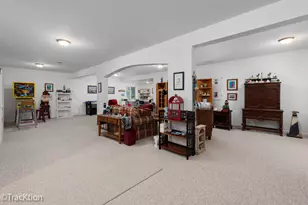 16601 Grandwood Lake Dr, Crest Hill, IL 60403 - Photo 21