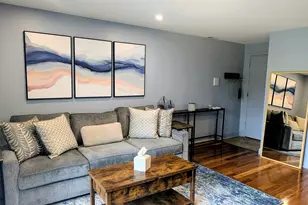 666 Pinecrest Dr, Prospect Heights, IL 60070 - Photo 7