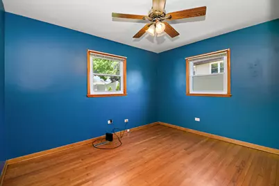 16045 Debra Drive, Oak Forest, IL 60452 - Photo 9