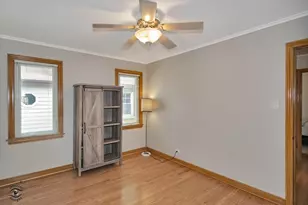 10118 S Turner Ave, Evergreen Park, IL 60805 - Photo 17