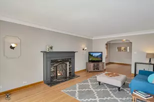 10118 S Turner Ave, Evergreen Park, IL 60805 - Photo 5