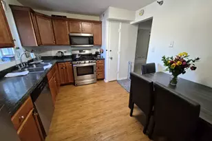 6050 Lake Bluff Dr, Tinley Park, IL 60477 - Photo 3